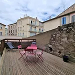 T2 avec terrasse 25m², garage, plein centre-ville
