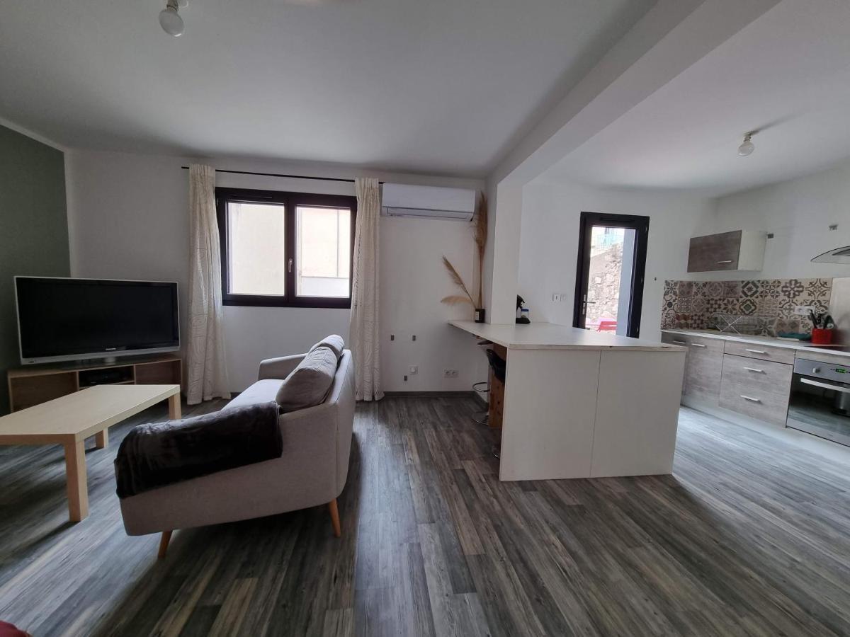 T2 Avec Terrasse 25m², Garage, Plein Centre-ville *
